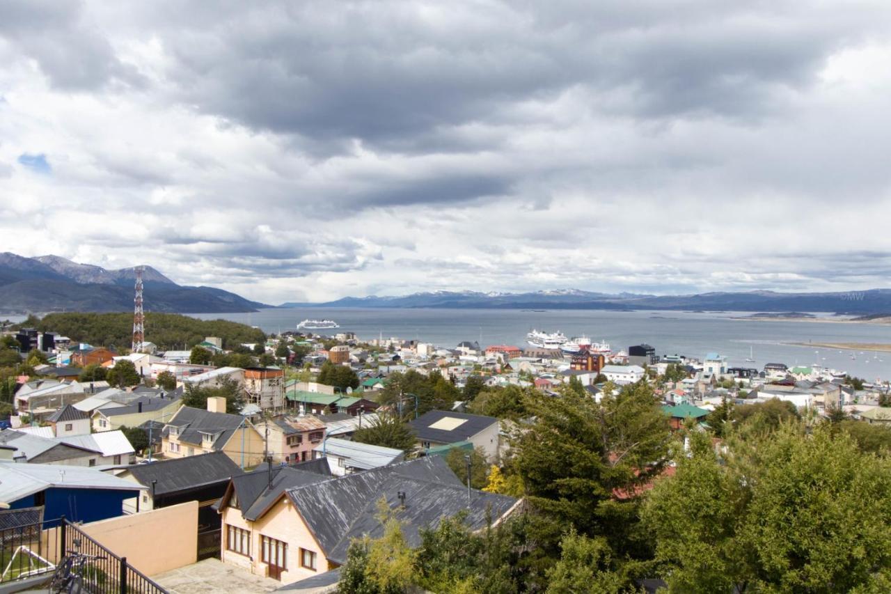 Gray Fox Apartments Alem Ushuaia Buitenkant foto